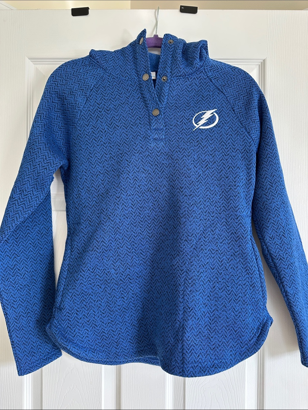 NWT Columbia Tampa Bay Lightning Sweater Weather Hoodie - Women’s Medium